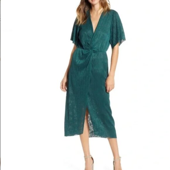 ALL IN FAVOR (Nordstrom) | Dolman Plissé Midi Cocktail Dress size XS NWT - Picture 1 of 5